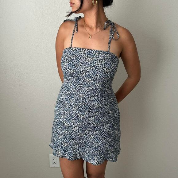 Abercrombie & Fitch Womens Blue Floral Mini Dress Smocked Girly Size Small - Picture 1 of 6